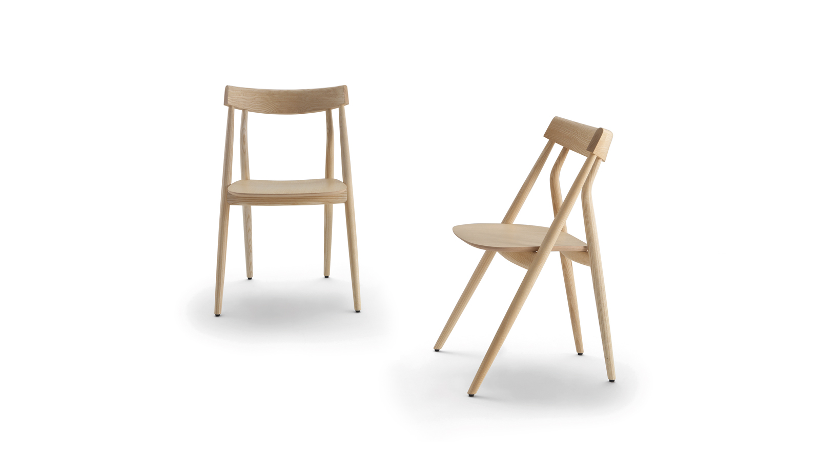 arflex-Lizzy-Stuhl-Design-David-Dolcini-Massivholz-gebogen-Esche-Rückenlehne-ohne-Armlehnen-natürlich-schwarz-blau-Living-Hospitality-Projekt-Luxus-madeinitaly-modern-zeitgenössisch